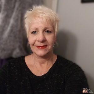 Meet your Posher, Deborah